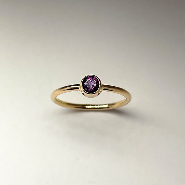 Bague Spinelle Or Jaune Artisan Joaillier Angers